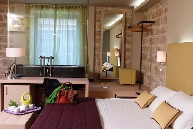 Junior Stüdyo Süit
