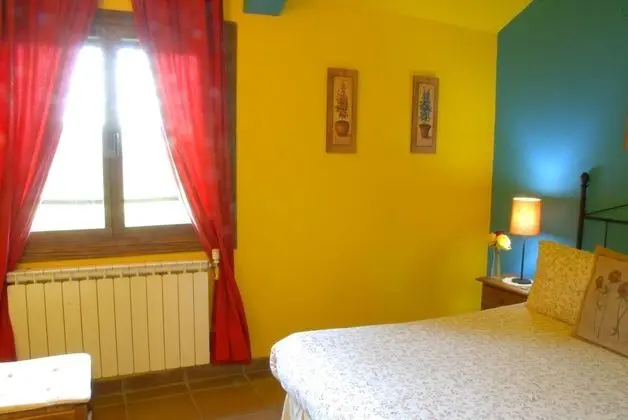 Standard Tek Büyük veya İki Ayrı Yataklı Oda, 1 Çift Kişilik veya 2 Tek Kişilik Yatak, Özel Banyo