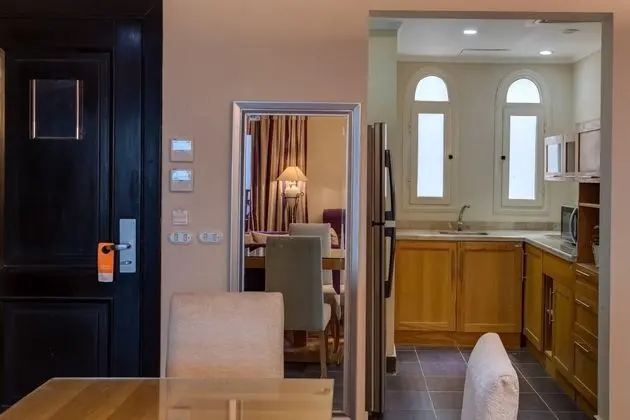 Standard Twin Room, side Sea View