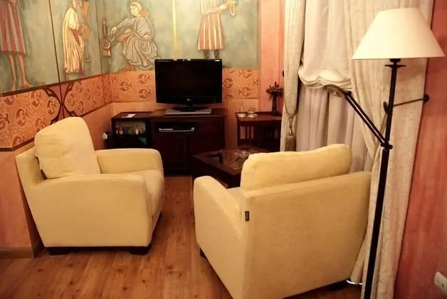 Tek Büyük veya İki Ayrı Yataklı Oda