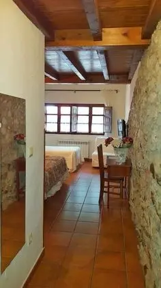 Üç Kişilik Oda
