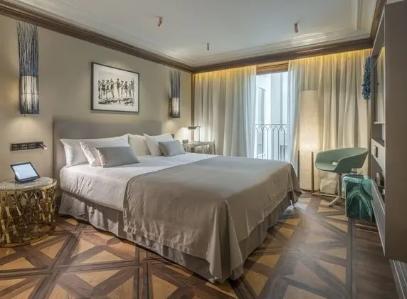 Standard Tek Büyük Yataklı Oda, Avlu Manzaralı