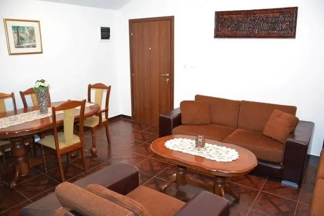 Apart Daire, 1 Yatak Odası, Teras, Bahçe Manzaralı