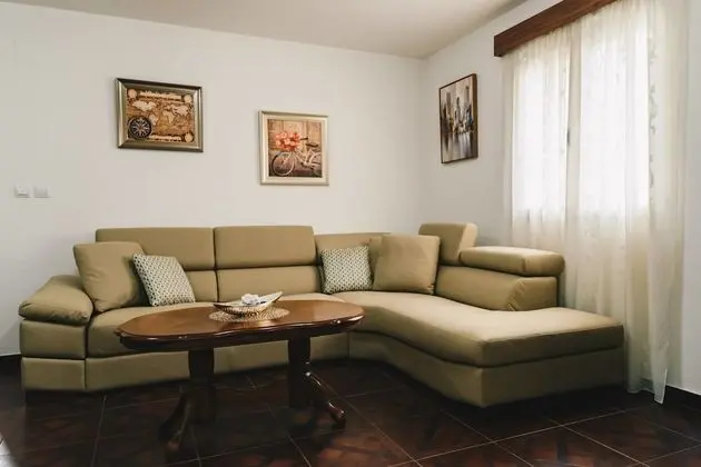Apart Daire, 1 Yatak Odası, Teras, Bahçe Manzaralı