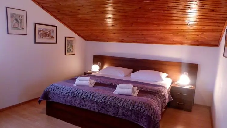 Apart Daire, 2 Yatak Odası, Teras, Bahçe Manzaralı