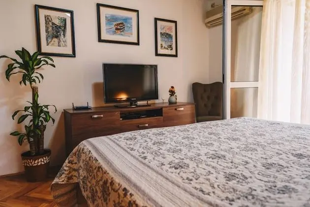 Stüdyo, 1 En Büyük (King) Boy Yatak, Teras, Bahçe Manzaralı
