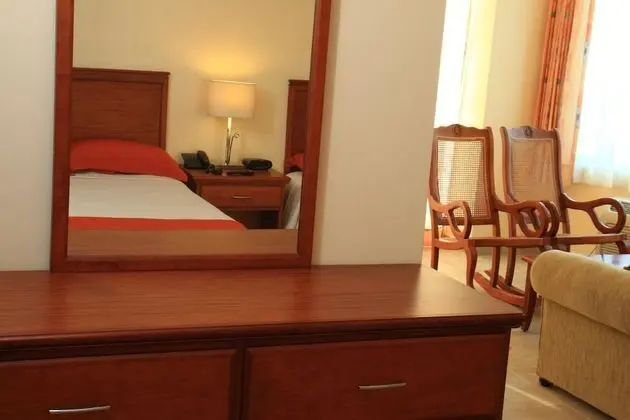 Oda, 1 En Büyük (King) Boy Yatak