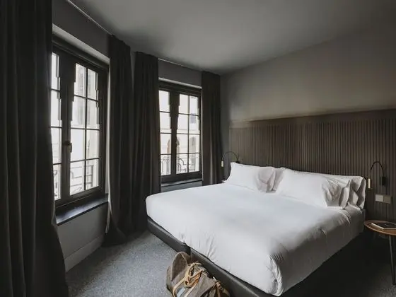 Tek Büyük Yataklı Oda