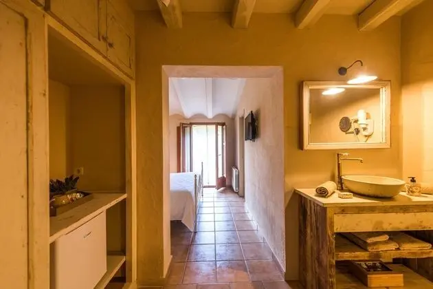 Classic Tek Büyük Yataklı Oda, 1 En Büyük (King) Boy Yatak, Balkon, Bahçe Manzaralı