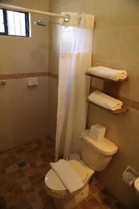 Traditional Üç Kişilik Oda