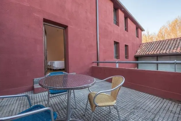 Tek Büyük Yataklı Oda, Nehir Manzaralı (1 Pax)