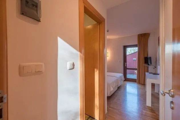 Tek Büyük Yataklı Oda, Nehir Manzaralı (2 Pax)