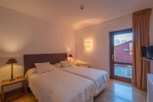 Tek Büyük Yataklı Oda, Nehir Manzaralı (2 Pax)