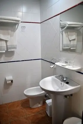 Tek Büyük Yataklı Oda, Sigara İçilmez, Dağ Manzaralı