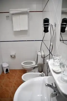 Tek Büyük Yataklı Oda, Sigara İçilmez, Dağ Manzaralı