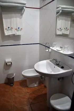 Tek Büyük Yataklı Oda, Sigara İçilmez, Dağ Manzaralı