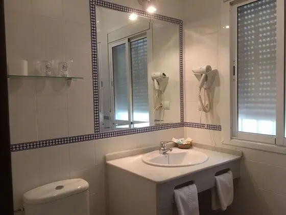 Tek Büyük Yataklı Oda (Balcony or Patio)