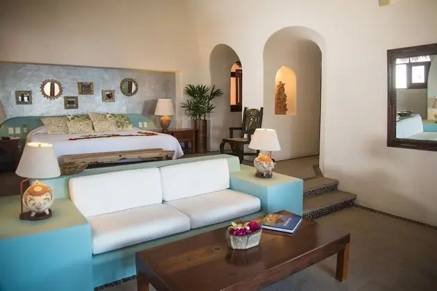 Villa, 4 Yatak Odası, Kişiye Özel Havuzlu, Koy Manzaralı