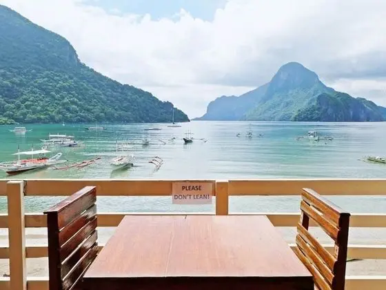 Deluxe Room Seaview
