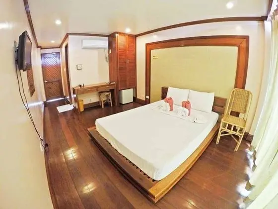 Deluxe Room Seaview