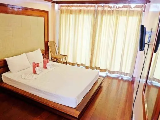 Deluxe Room Seaview