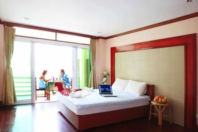 Deluxe Room Seaview