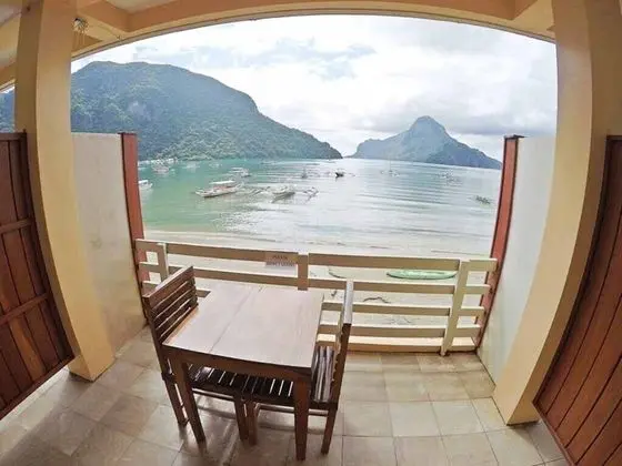 Deluxe Room Seaview