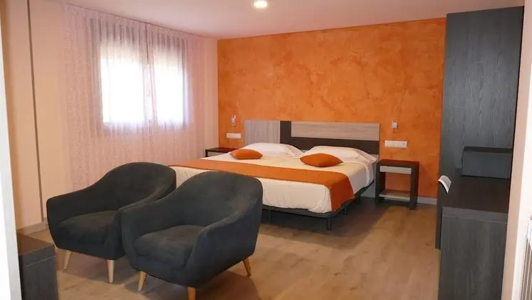 Luxury İki Ayrı Yataklı Oda