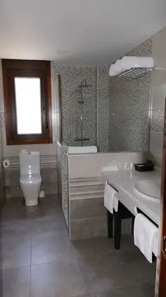 Luxury İki Ayrı Yataklı Oda