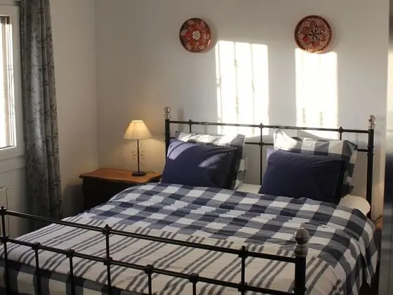 Basic Tek Büyük Yataklı Oda, 1 Büyük (Queen) Boy Yatak (Limón)