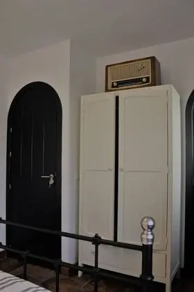 Basic Tek Büyük Yataklı Oda, 1 Büyük (Queen) Boy Yatak (Limón)