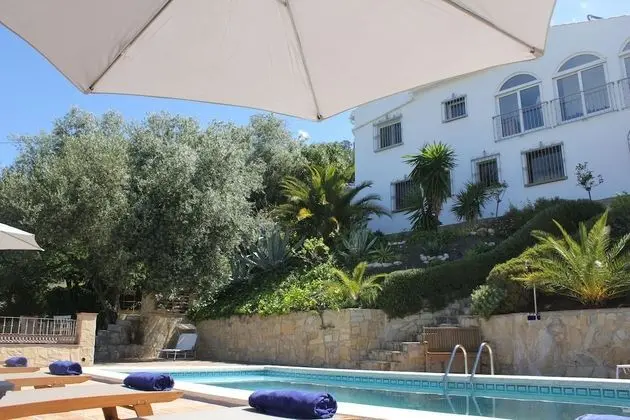 Basic Tek Büyük Yataklı Oda, 1 Büyük (Queen) Boy Yatak (Limón)