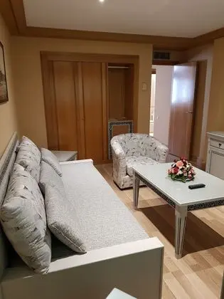 Senior Süit