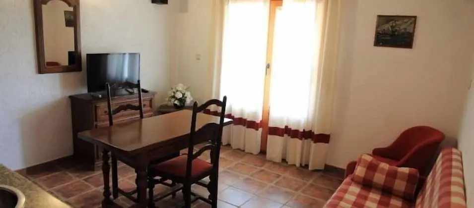 Apart Daire, 1 Yatak Odası, Balkon, Nehir Manzaralı
