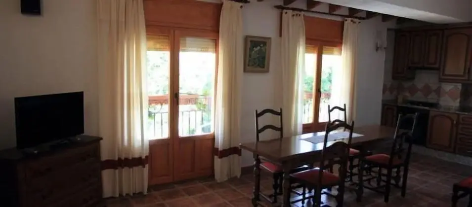 Apart Daire, 3 Yatak Odası, 2 Banyolu, Nehir Manzaralı