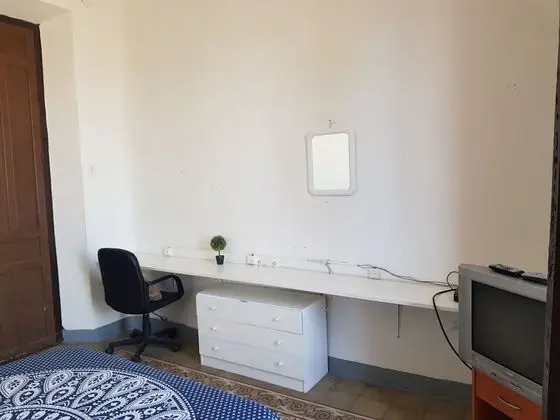 Tek Büyük Yataklı Oda