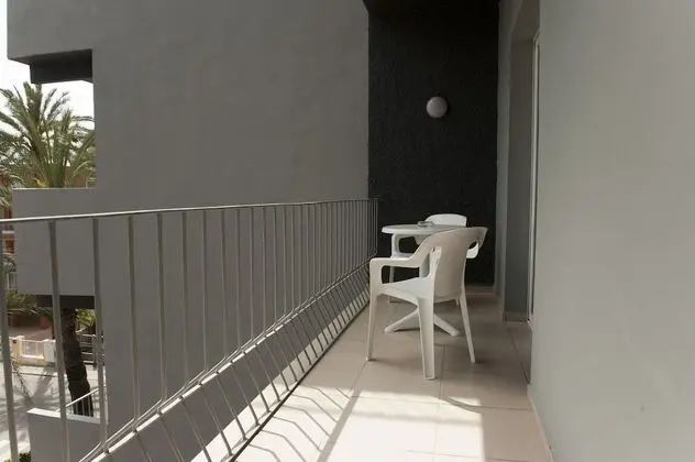 Tek Büyük Yataklı Oda (Doble + Cama supletoria)