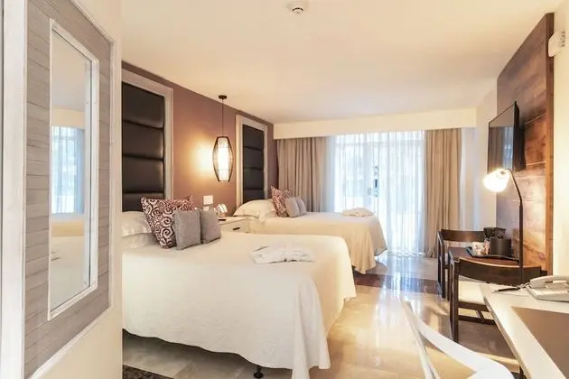 Oda, 2 Çift Kişilik Yatak, Manzaralı, Havuz Kenarı (Cabana)