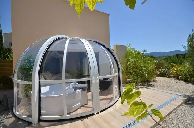 Süit, Sıcak Su Havuzu, Bahçe Manzaralı