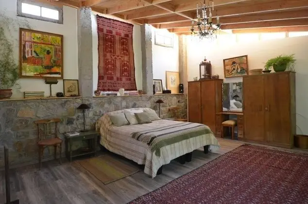 Stüdyo Süit (Lita)