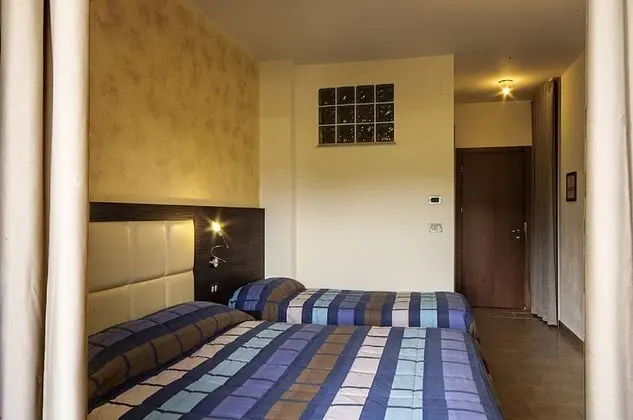 Basic Oda, 1 Çift Kişilik veya 2 Tek Kişilik Yatak