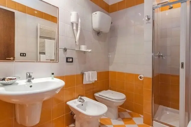 Family Dört Kişilik Oda, Özel Banyo