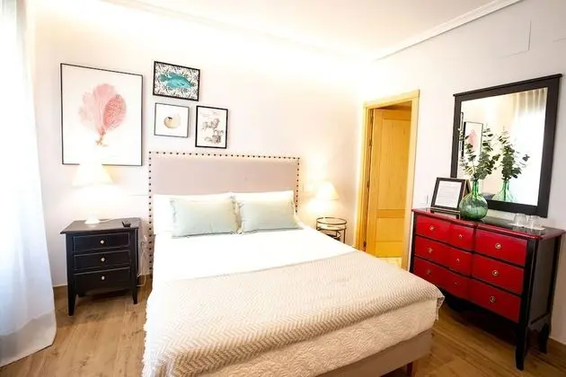 Superior Tek Büyük Yataklı Oda, 1 Büyük (Queen) Boy Yatak, Avlu Manzaralı