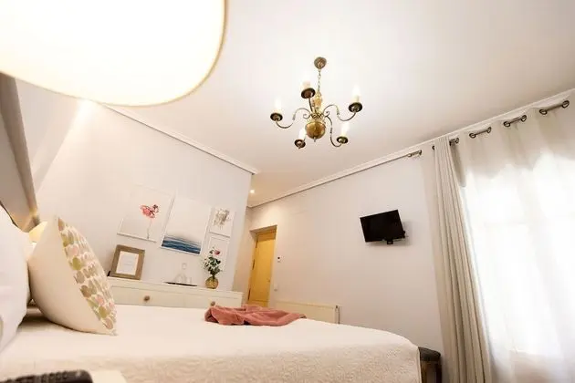 Superior Tek Büyük Yataklı Oda, 1 Büyük (Queen) Boy Yatak, Avlu Manzaralı