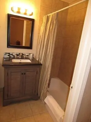 Standard Oda, 1 Büyük (Queen) Boy Yatak, Sigara İçilebilir