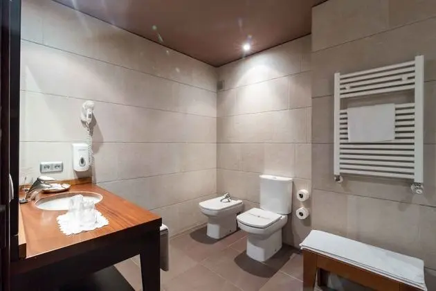 Tek Büyük Yataklı Oda (con 1 cama doble o 2 individuales)