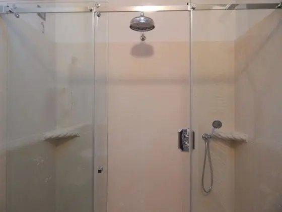 Deluxe Tek Büyük Yataklı Oda, Balkon, Bahçe Manzaralı (Grignano)