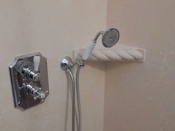 Deluxe Tek Büyük Yataklı Oda, Balkon, Bahçe Manzaralı (Grignano)