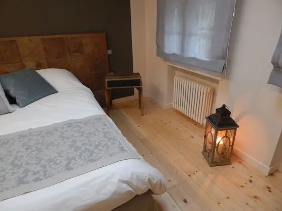 Deluxe Tek Büyük Yataklı Oda, Balkon, Bahçe Manzaralı (Leccio del Corno)