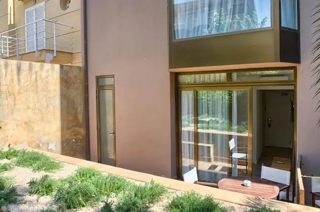 Tek Büyük Yataklı Oda, Teras